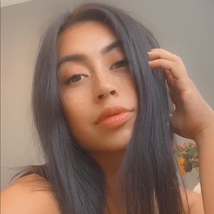 Meet your Posher, Luisa